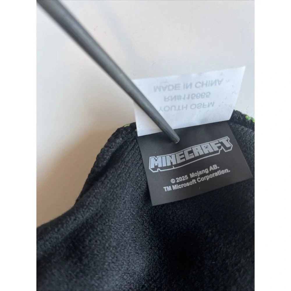 Minecraft Beanie Black With Green